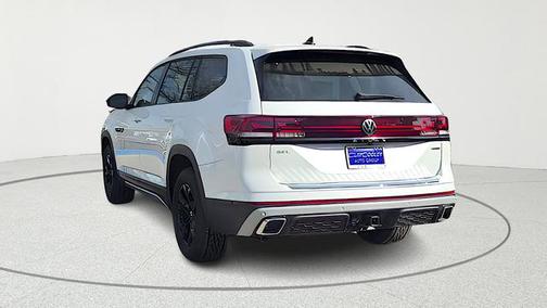 2024 Volkswagen Atlas 2.0T SEL
