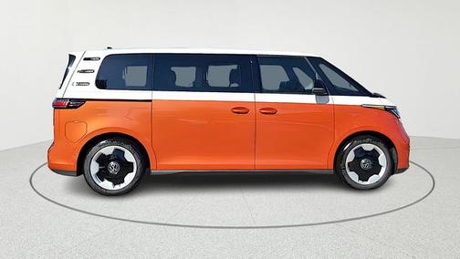 Energetic Orange 2025 Volkswagen ID. Buzz Pro S Plus with 4MOTION