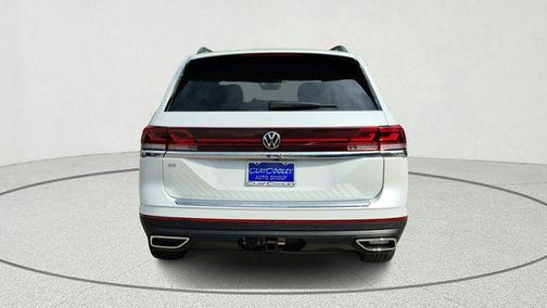 White 2026 Volkswagen Atlas 2.0T SE w/Technology