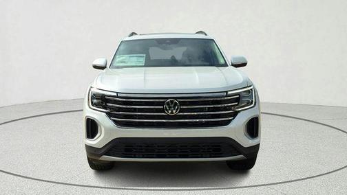 White 2026 Volkswagen Atlas 2.0T SE w/Technology