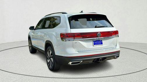 White 2026 Volkswagen Atlas 2.0T SE w/Technology