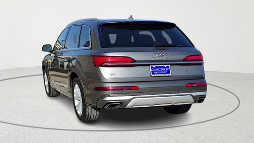 Samurai Gray Metallic 2025 Audi Q7 55 Premium Plus