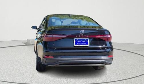 2026 Volkswagen Jetta 1.4T SE