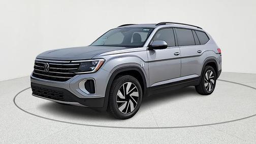 silver mist metallic 2026 Volkswagen Atlas 2.0T SE w/Technology