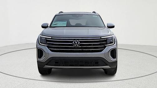 silver mist metallic 2026 Volkswagen Atlas 2.0T SE w/Technology