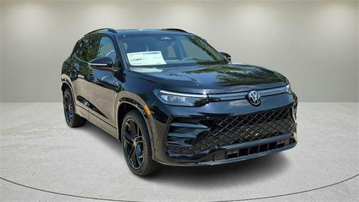 2025 Volkswagen Tiguan 2.0T SE R-Line Black