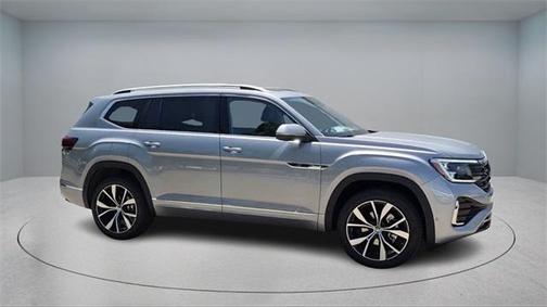 2025 Volkswagen Atlas 2.0T SEL Premium R-Line 4MOTION