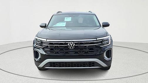 2026 Volkswagen Atlas Peak Edition