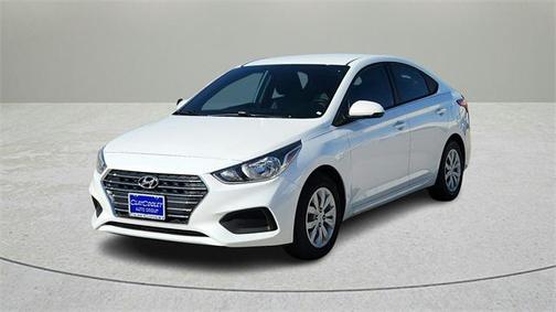 2022 Hyundai Accent SE
