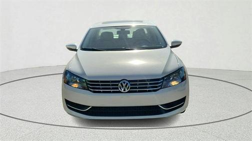 2012 Volkswagen Passat 2.5 SEL