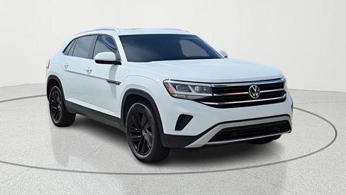2022 Volkswagen Atlas Cross Sport 2.0T SE w/Technology 4MOTION