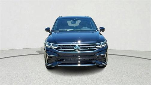 2024 Volkswagen Tiguan 2.0T SEL R-Line 4MOTION