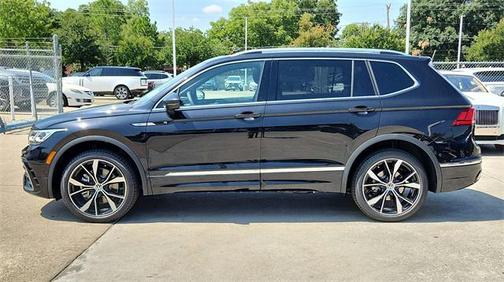 2024 Volkswagen Tiguan 2.0T SEL R-Line 4MOTION