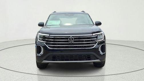 Deep Black Pearl 2026 Volkswagen Atlas 2.0T SE w/Technology 4MOTION