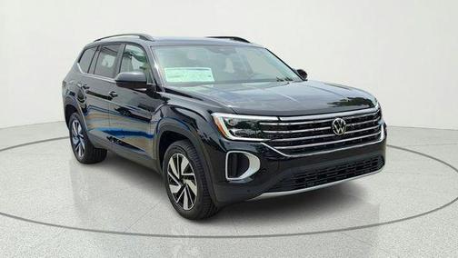 Deep Black Pearl 2026 Volkswagen Atlas 2.0T SE w/Technology 4MOTION
