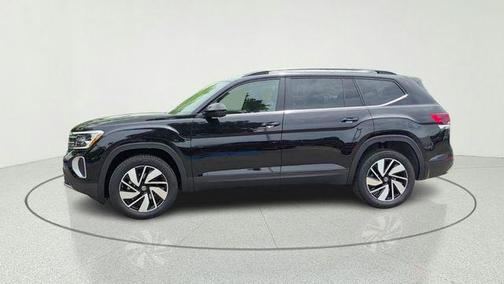 Deep Black Pearl 2026 Volkswagen Atlas 2.0T SE w/Technology 4MOTION