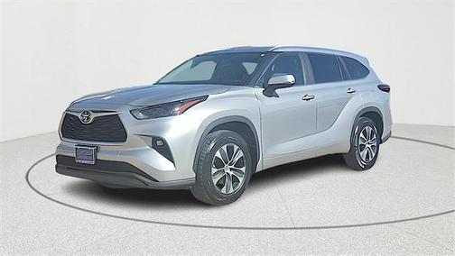 2024 Toyota Highlander 