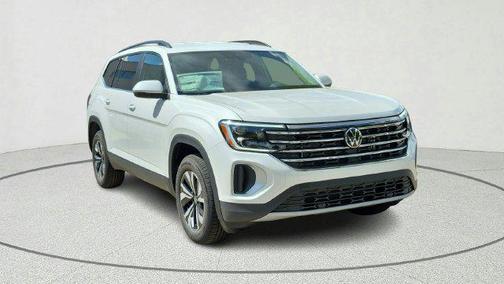 White 2026 Volkswagen Atlas SE