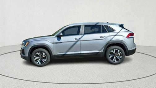 silver mist metallic 2026 Volkswagen Atlas Cross Sport 2.0T SE