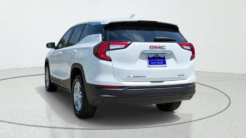 Summit White 2024 GMC Terrain SLE