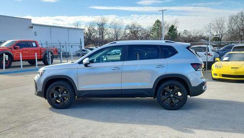 Pyrite Silver Metallic 2025 Volkswagen Taos 1.5T SEL