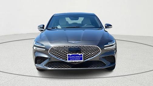 Makalu Gray 2025 Genesis G70 2.5T RWD