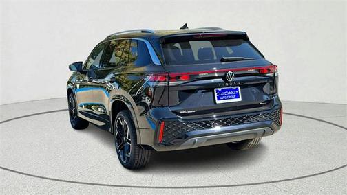 2026 Volkswagen Tiguan 2.0T SEL R-Line 4MOTION