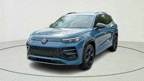 Blue 2026 Volkswagen Tiguan 2.0T SE R-Line Black