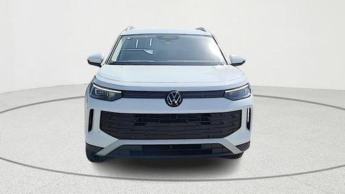 W 2026 Volkswagen Tiguan 2.0T S