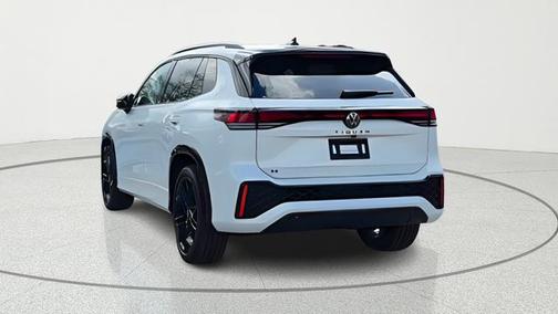 White 2026 Volkswagen Tiguan 2.0T SE R-Line Black