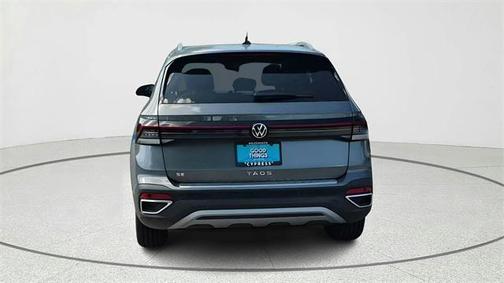 2025 Volkswagen Taos 1.5T SE