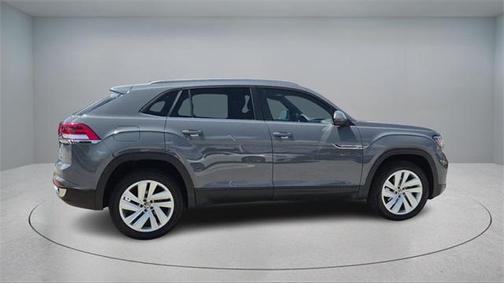 2021 Volkswagen Atlas Cross Sport 2.0T SE w/Technology 4MOTION