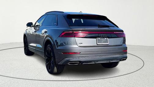 2024 Audi Q8 55 Premium Plus