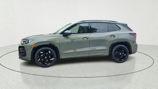Avocado Green w/Deep Black Roof 2026 Volkswagen Tiguan 2.0T SE R-Line Black