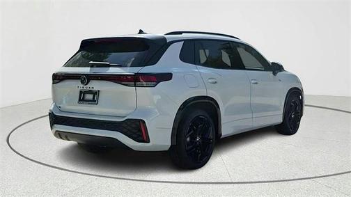 2025 Volkswagen Tiguan 2.0T SE R-Line Black