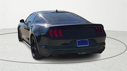 2021 Ford Mustang EcoBoost