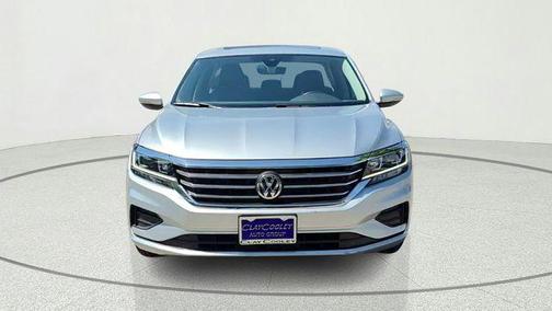 2020 Volkswagen Passat 2.0T SE