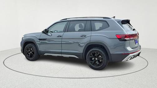 2026 Volkswagen Atlas Peak Edition