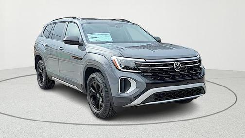 2026 Volkswagen Atlas Peak Edition