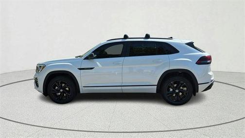 2026 Volkswagen Atlas Cross Sport 2.0T SEL
