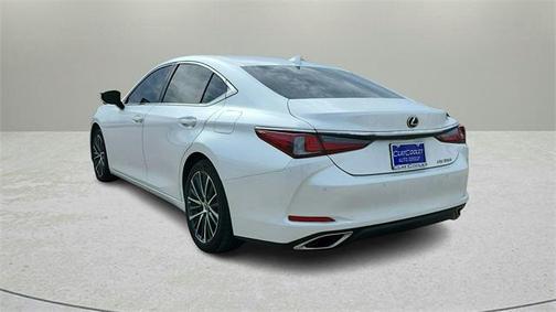 2022 Lexus ES 350 Base
