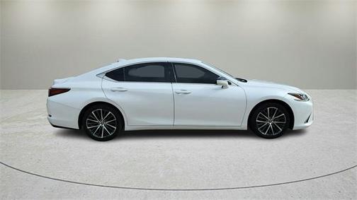 2022 Lexus ES 350 Base
