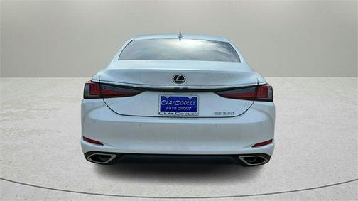 2022 Lexus ES 350 Base