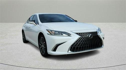 2022 Lexus ES 350 Base
