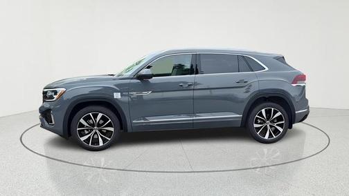 pure gray 2026 Volkswagen Atlas Cross Sport 2.0T SEL Premium