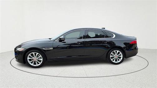 2018 Jaguar XF 25t Premium