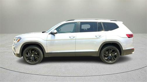 2022 Volkswagen Atlas 3.6L SE w/Technology