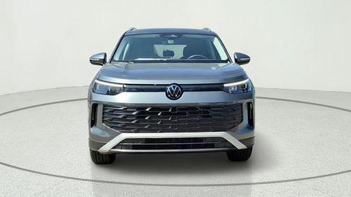 platinum gray metallic 2026 Volkswagen Tiguan 2.0T SE