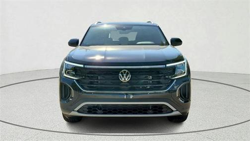 2026 Volkswagen Atlas Cross Sport 2.0T SE w/Technology 4MOTION