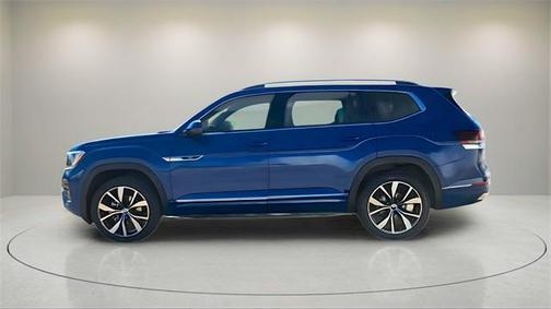 2025 Volkswagen Atlas 2.0T SEL Premium R-Line 4MOTION